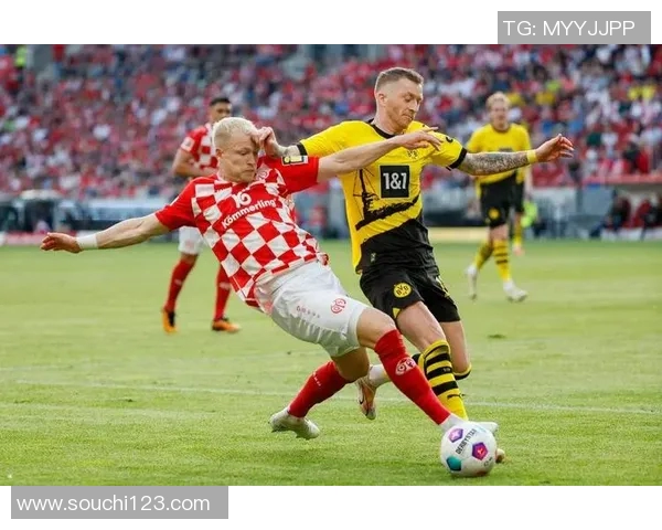 法兰克福主场3-1力克对手，取得关键胜利！